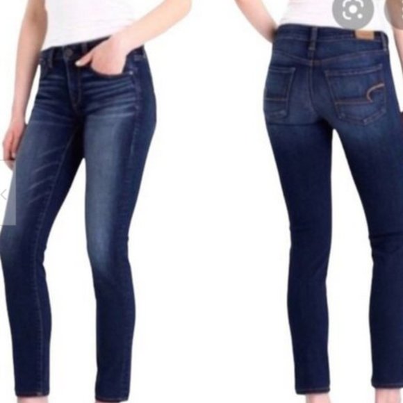 American Eagle Outfitters Denim - American Eagle Outfitters Super Stretch Skinny Jeans Size 6 Regular